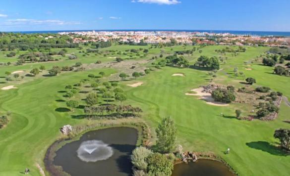 Maison Basalte Agde Bagian luar foto